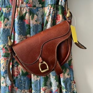 Saddle handbag purse crossbody